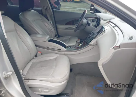 2010 Buick Lacrosse Cxs z USA, uszkodzony, nr VIN 1G4GE5EV5AF174691